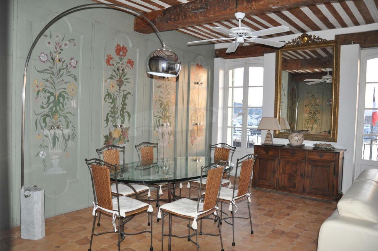 Port De Saint-Tropez Apartment Bagian luar foto